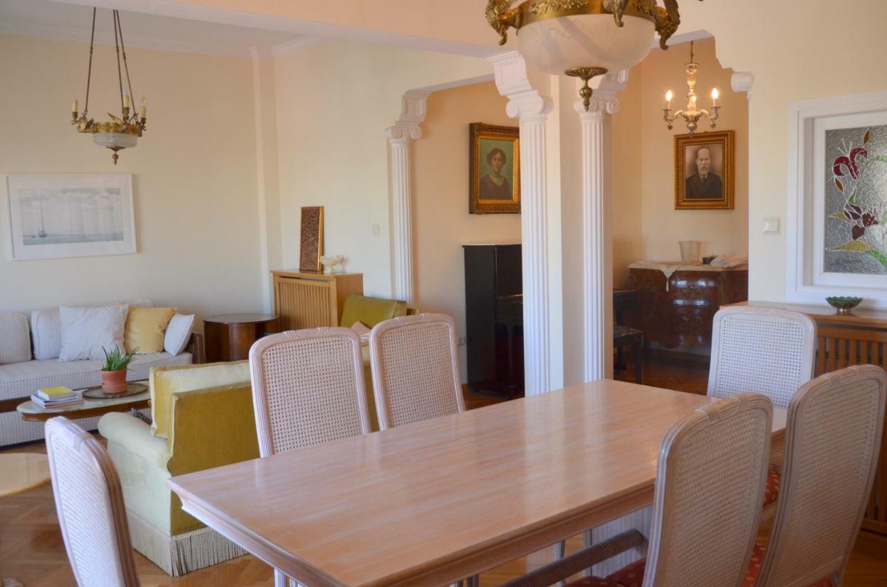 Retro Apartment At Trendy Exarcheia Αθήνα Εξωτερικό φωτογραφία