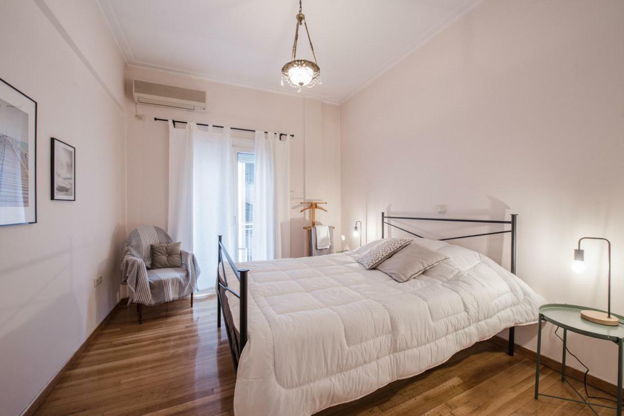 Retro Apartment At Trendy Exarcheia Αθήνα Εξωτερικό φωτογραφία