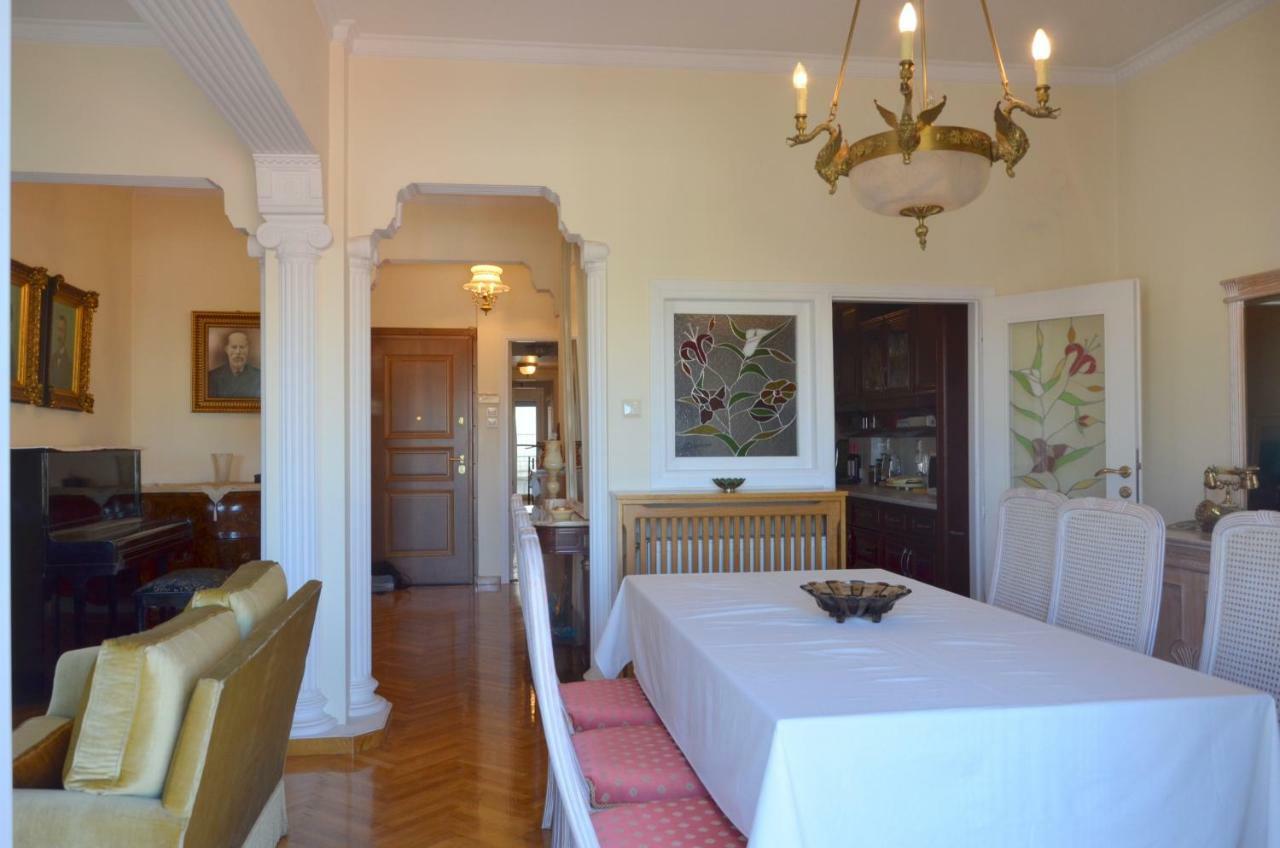 Retro Apartment At Trendy Exarcheia Αθήνα Εξωτερικό φωτογραφία