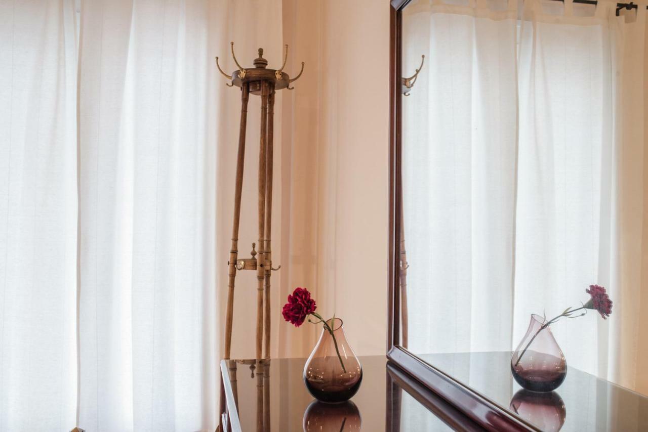 Retro Apartment At Trendy Exarcheia Αθήνα Εξωτερικό φωτογραφία