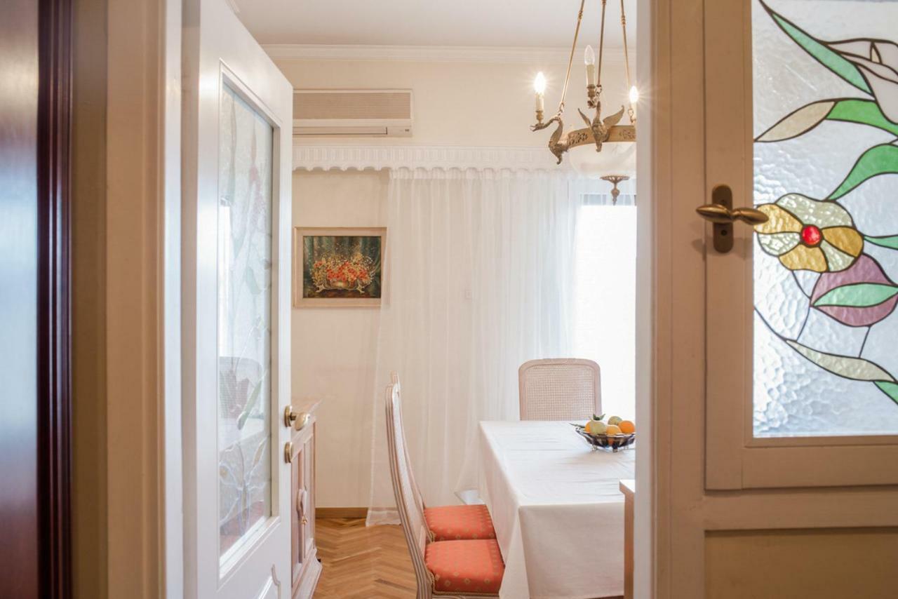 Retro Apartment At Trendy Exarcheia Αθήνα Εξωτερικό φωτογραφία